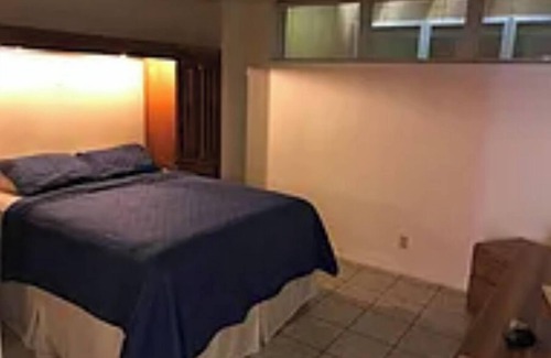 Brownsville Condo | Cozy 2-bedroom condo with WiFi, AC in charming S. Padre Island, Tx.