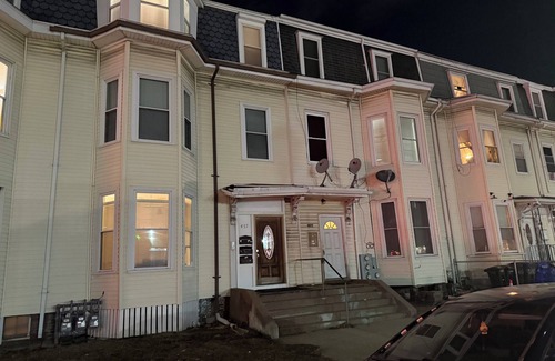 Allston Condo | Cozy 2-bedroom condo with AC, WiFi in brilliant Boston/Allston & Private Parking