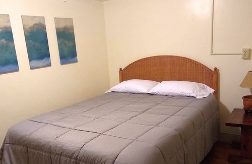 Bellefonte Cottage | Cozy 2 bedroom cottage located in quaint downtown Bellefonte.