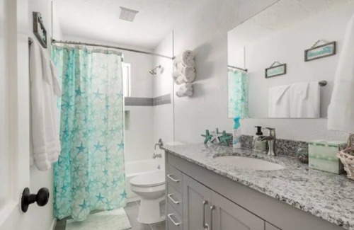 El Lago Cottage | Cozy 2-bedroom cottage