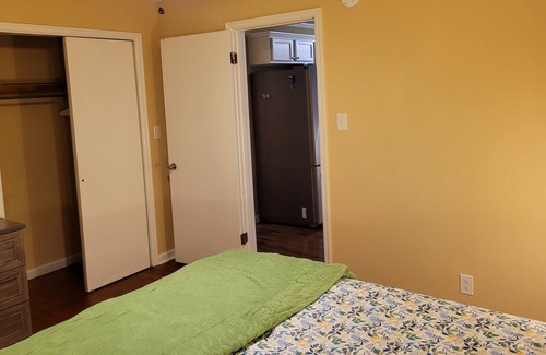 Mount Sterling House | Cozy 2 bedroom home with free covered parking