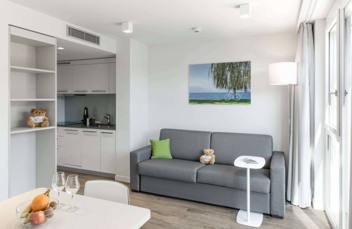 Vevey House | Cozy 2-bedroom hotel in enjoyable Vevey with AC, fitness room, WiFi