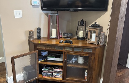 Lewistown House | Cozy 2-bedroom house in charming Lewistown with WiFi