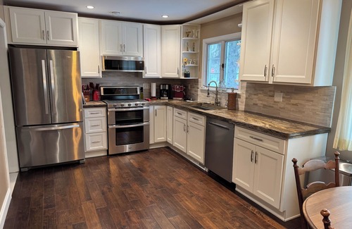 Lewistown House | Cozy 2-bedroom house in charming Lewistown with WiFi