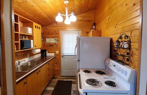 Chetek Cabin | Cozy 2 Bedroom LAKE FRONT Cabin on Chetek Chain of Lakes, GREAT LOT & LOCATION!