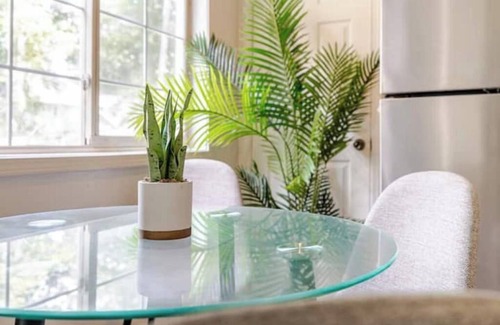 Suwanee House | Cozy 2 bedroom private- Suwanee, Lawrenceville-I85