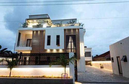 North Legon Apartment | Cozy 2 bedroom @the Rosedale
