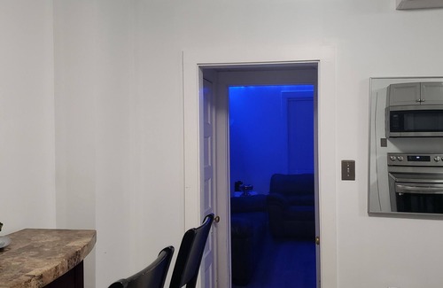 New London House | Cozy 2-bedroom vacation home《 free WiFi & parking 》New London, Connecticut, USA