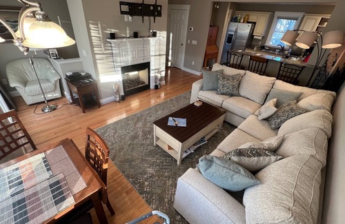 West Harwich Condo | Cozy 2 BR Condo Overlooking the Herring River West Harwich