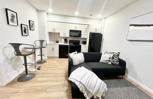 Southwest Edmonton Apartment | Cozy 2-BR Suite Close to WEM