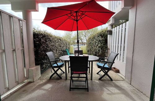 La Cotiniere Apartment | Cozy 2-Room Apartment Near La Cotinière Port, Beach & Shops, Sleeps 4