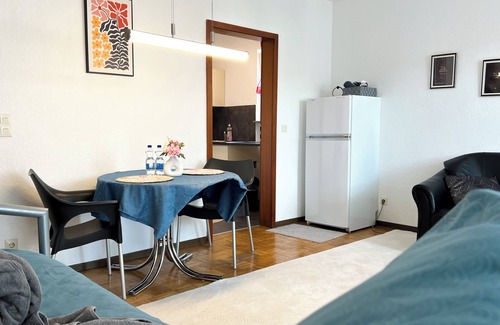 Hofherrnweiler Apartment | Cozy 2-room + balcony