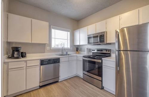 Milwood Apartment | Cozy 2BD Apt | Austin Texas