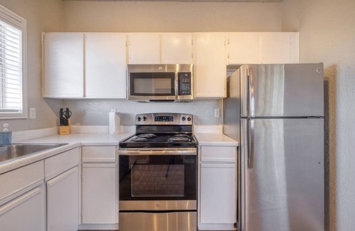 Milwood Apartment | Cozy 2BD Apt | Austin Texas