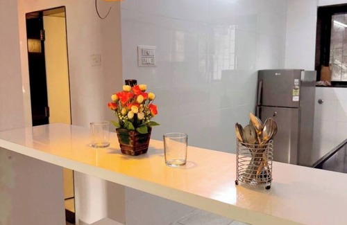 Koregaon Park Apartment | Cozy 2bhk Fully Furnished House