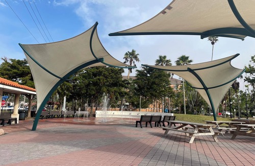 Venice Gardens House | Cozy 2BR/2BA Venice Getaway – Sleeps 6nnModern beach house close to beaches