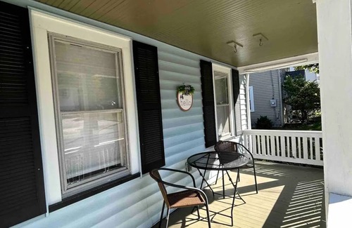 Perinton House | Cozy 2BR Fairport Village homenn