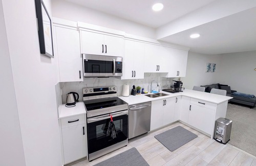 Silverado Apartment | Cozy 2BR Suite | Near CTrain, Spruce Meadows & Parks | Modern Comforts Await!