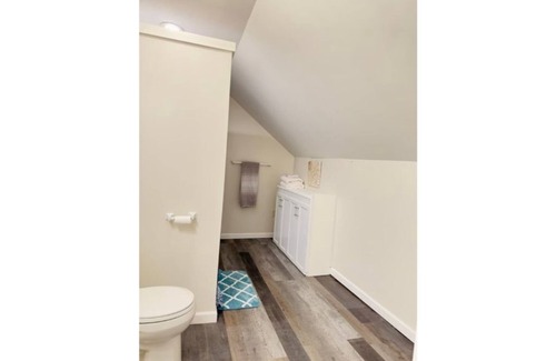 Amston Cottage | Cozy 3 bd Cottage w/ access to private lake