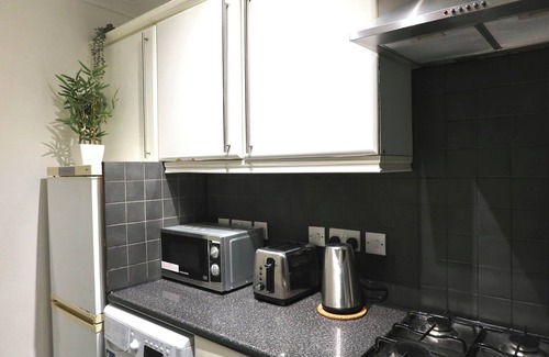 Finsbury Apartment | Cozy 3-bed apartment in Vibrant Clerkenwell, London.
