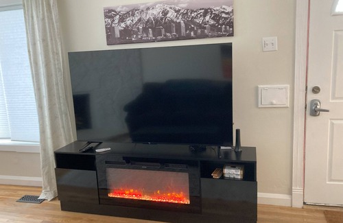 South Ogden Apartment | Cozy 3 Bedroom, 1 bathroom, workspace, big screen TV, game room, garage