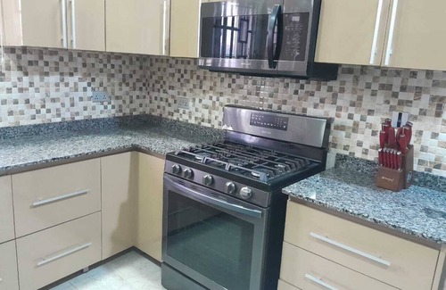 Teshie Apartment | Cozy 3 Bedroom 3.5 Bathroom Apartment -Tse Addo behind Tradefair Accra