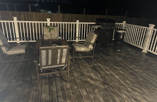 Stone Tavern House | Cozy 3-bedroom house in enjoyable East Windsor with AC, WiFi & car charging