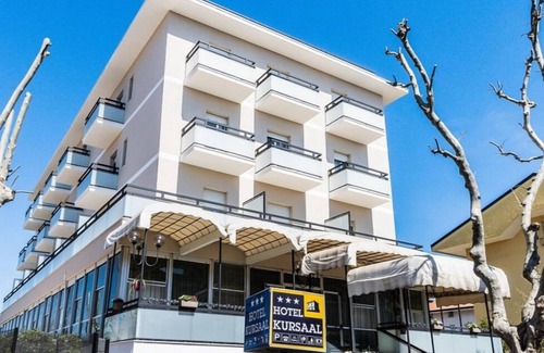 Cagnona House | Cozy 3-star hotel in Bellaria 2 minutes from the sea.