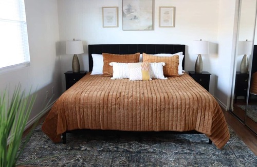 San Clemente House | Cozy 3BR Beach & Golf Retreat