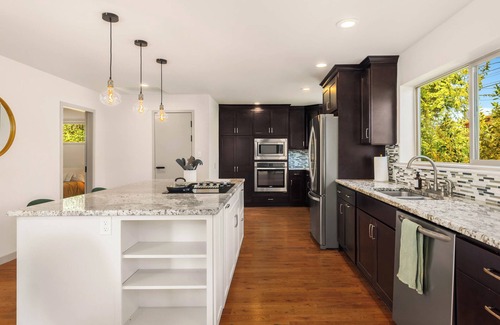 Mountlake Terrace House | Cozy 3BR Family Home w/ AC & WiFi near I-5