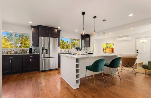 Mountlake Terrace House | Cozy 3BR Family Home w/ AC & WiFi near I-5