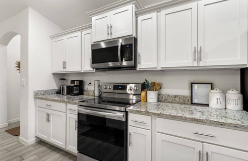 Poinciana House | Cozy 4 Bedrooms New Construction Home