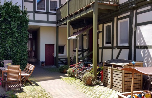 Bad Langensalza Apartment | Cozy 4-star apartment with a four-poster bed. Central and still quiet.