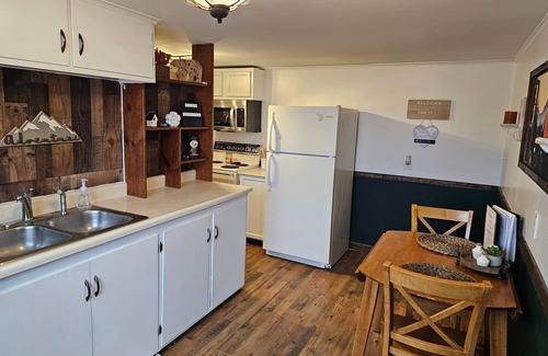 Sault Ste. Marie Apartment | Cozy and Convenient