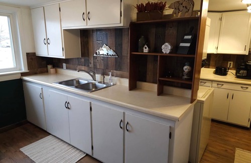 Sault Ste. Marie Apartment | Cozy and Convenient