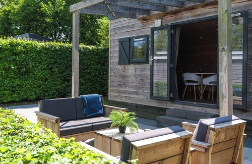Zuna Cabin | Cozy and cozy cottage with everything you need! Tiny is finy!