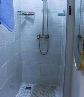Lagos Apartment | COZY and EXOTIC 3 BED 2 BATH WITH 24HRS LIGHT AND 20 MINS TO AIRPORT