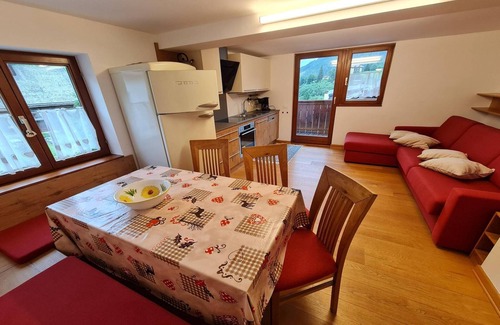 Untertschern Apartment | Cozy apartment near Murkarspitze
