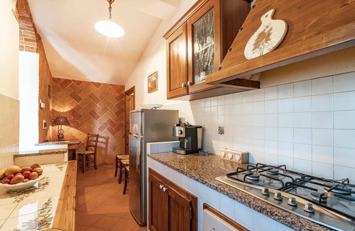 Alberoro Apartment | Cozy apartment in Monte San Savino -AR-