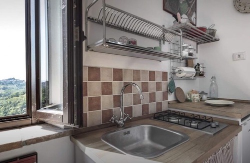 Montegrosso dʼAsti House | Cozy Apartment in a Country House