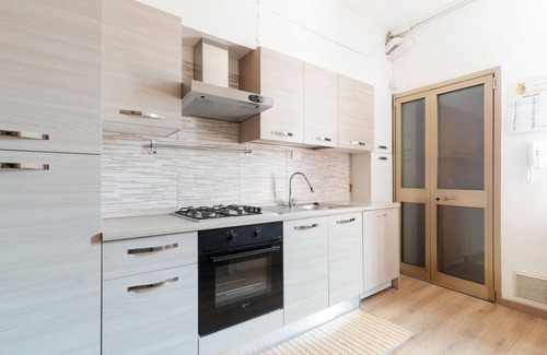 Isola del Bosco - Delle Corti Apartment | Cozy apartment of about 40 square meters, perfect for hosting up to 3 people, located on the second floor of a building with elevator and external balcony.The property is located 750m from the M1 Sesto Marelli stop, in an area full of services and well c