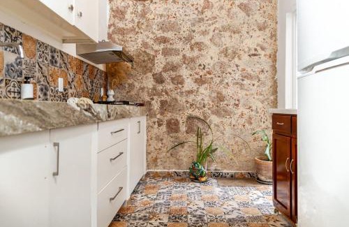 Downtown Puerto Vallarta Apartment | Cozy Apartment 810 Matamoros