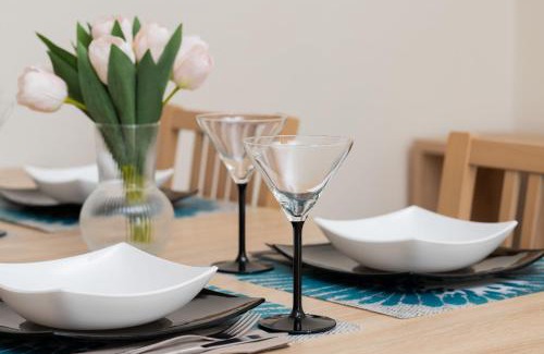 Wzgorze Swietego Maksymiliana Apartment | Cozy Apartment Batalionów Chłopskich in Gdynia by Noclegi Renters