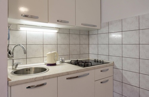 Dvornica Apartment | Cozy apartment Bose 2+2 only 5 metres from the beach special discount -30%!