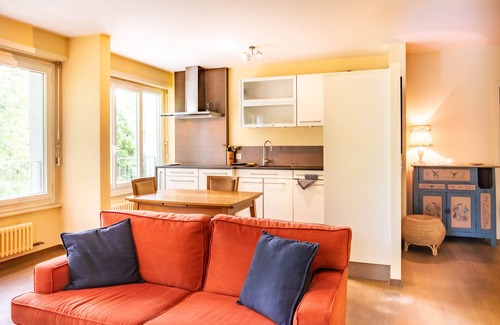 Pully Apartment | Cozy apartment in a family residence in Pully