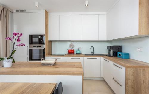 Milcetici Apartment | Cozy Apartment In Malinska