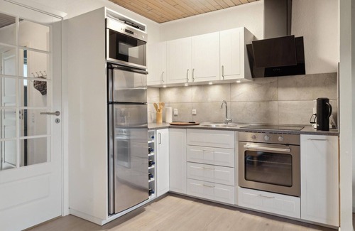 Middelfart Apartment | Cozy apartment in Middelfart with WiFi