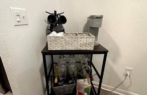 Braeswood Place Apartment | Cozy Apartment in the Texas Med Center