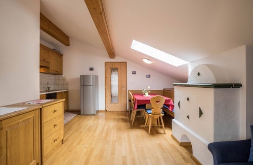 Caminata di Tures Apartment | Cozy Apartment "Arnika - Mesnerhof" with Mountain View, Wi-Fi, Balcony & Garden