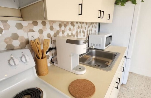 East Little Havana Apartment | Cozy Apartment Near Brickell IV